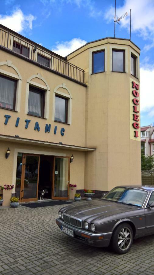 Titanic Bed and Breakfast Władysławowo Εξωτερικό φωτογραφία